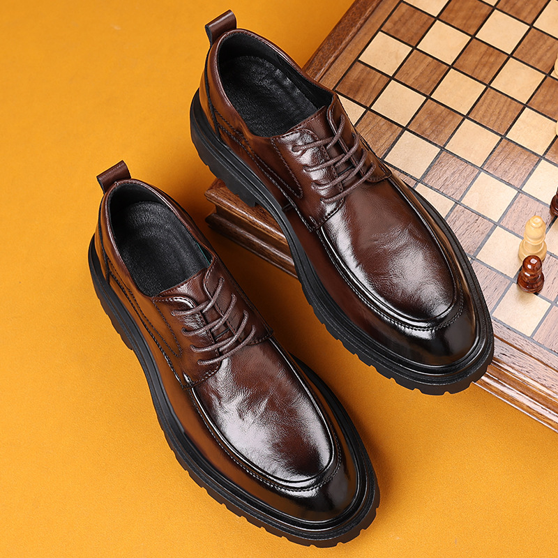 สีน้ำตาล