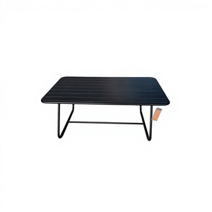 Mesa de Metal Minimalista para Exteriores, Mesa de Comedor de Acero con Recubrimiento en Polvo, Diseño Duradero - Product Image 1
