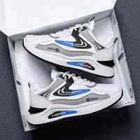 Sneakers rétro pour hommes, tendance et confortables, vente chaude, design classique, fabrication directe d'usine, pour la marche et la course à pied