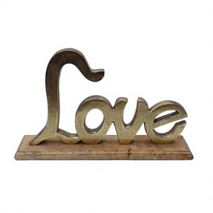Décoration de bureau unique en aluminium massif avec slogan d'amour, artisanat métallique fait main, prix abordable, œuvre d'art créative pour table - Product Image 1