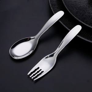 Nuevo Juego de Cuchara y Tenedor para Bebé de Acero Inoxidable Marca <span class=keywords><strong>RC</strong></span>, Modelo RC01024, Hecho en Guangdong - Product Image 1