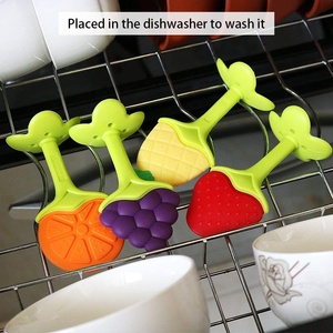 Jouet de dentition en forme de fruit <span class=keywords><strong>pour</strong></span> bébé en silicone de qualité alimentaire <span class=keywords><strong>pour</strong></span> nouveau-né sucette en silicone souple sans BPA jouets à mâcher de dentition hochets - Product Image 6