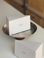 Boîte à gâteaux et desserts triangulaire découpée, de qualité alimentaire, vide, personnalisable, en carton blanc stratifié avec joint