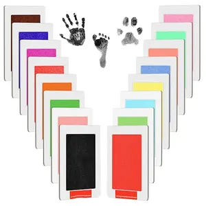 Offre Spéciale en gros 16 couleurs différentes de kits d'empreinte de main et d'empreinte de pas sans encre pour animaux de compagnie et bébés non toxiques