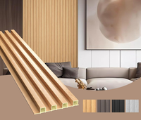 Panneau mural WPC de haute qualité à 4 rails, facile à installer et adapté au salon, à la salle de bain, au gymnase, décoratif, différentes couleurs et designs