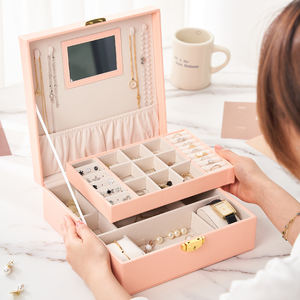 Caja de regalo de joyería de cuero PU Rosa <span class=keywords><strong>grande</strong></span> al por mayor con logotipo personalizado de espejo y suministro de fábrica bloqueable multifunción - Product Image 1