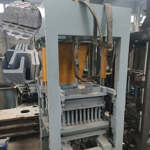 Machine à fabriquer des briques en béton léger à vibration entièrement automatique, moteur à faible consommation d'énergie, prix d'usine - Product Image 6