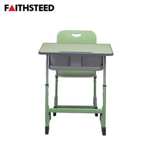 Set Scrivania e Sedia per Studenti, Altezza Regolabile, Tavolo da Studio per Bambini con Vano Portaoggetti, Arredo Scolastico Durevole per Aula - Product Image 5