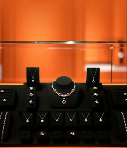 Ensemble magnétique DIY ODM directement de l'usine, présentoir à bijoux en velours noir de luxe moderne avec éclairage LED <span class=keywords><strong>étanche</strong></span> pour <span class=keywords><strong>vitrine</strong></span> de magasin de <span class=keywords><strong>d</strong></span>étail - Product Image 1