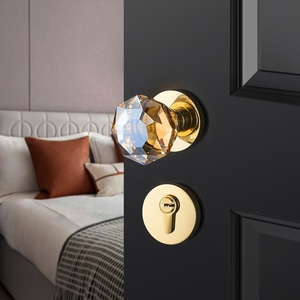 Offre Spéciale différents styles poli or argent chrome laiton cristal bouton poignée de porte serrure pour portes en bois - Product Image 4