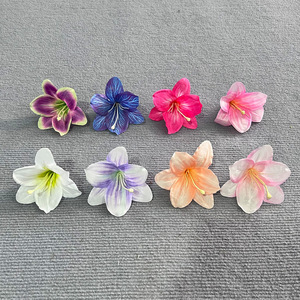Cabezas de Flores Artificiales de Lirio y Daylily de Plástico y Tela para Decoraciones de Boda, Hogar, Exteriores y Accesorios de Fotografía - Product Image 2