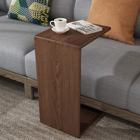 Mini table basse d'angle moderne simple en bois massif de frêne mobile en forme de C pour meubles de salon à domicile