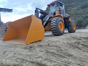 JINGONG 1.8Ton हाइड्रोलिक व्हील लोडर छोटे लोडर थोक उत्पादों मिनी सामने लोडर - Product Image 5