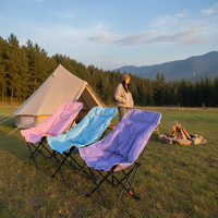 Chaise pliante confortable et portable en polyester Oxford 600D coloré avec dossier surélevé pour le camping, la pêche, les pique-niques et les activités de plein air