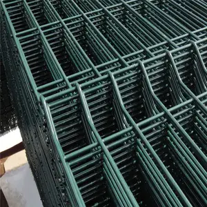 High Quality Galvanized Steel Metal PVC Coated 3d V Bending Curved Garden Farm Welded Wire Mesh Panel Fencing