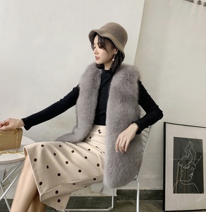 <strong>Women's</strong> High Quality Slim Winter Coat with Long Sleeveless Design Sweet Style Faux Fox Fur Vest Waistcoat Outerwear - Product Image 3