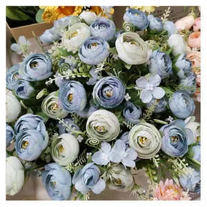 زهرة الفاوانيا مربع الأبيض البسيطة روز ديكور المنزل الجدول عداء شجيرة تتميز بألوانها الزرقاء أو البيضاء الزهور للزينة الزفاف