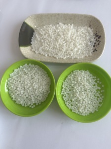 Fournisseur d'usine <span class=keywords><strong>Prix</strong></span> bas Granulés de résine EVA 18% 19% 28% 33% pour joints, mousse réticulée, chaussures, semelles de chaussures, produits en mousse - Product Image 4