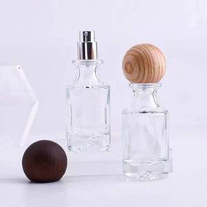 Portable Travel 30ml Refillable Glass Perfume <b>Spray</b> <b>Bottle</b> Walnut Wood Cover <b>Empty</b> Cosmetic Sample Container For Outdoor Use - Product Image 4