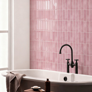Nouveauté : Carreaux muraux autocollants de style européen et américain pour la rénovation des murs de salle de bain - Product Image 1