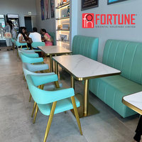 Table et chaises de restaurant personnalisées vert clair pour les salons de crème glacée et de thé au lait
