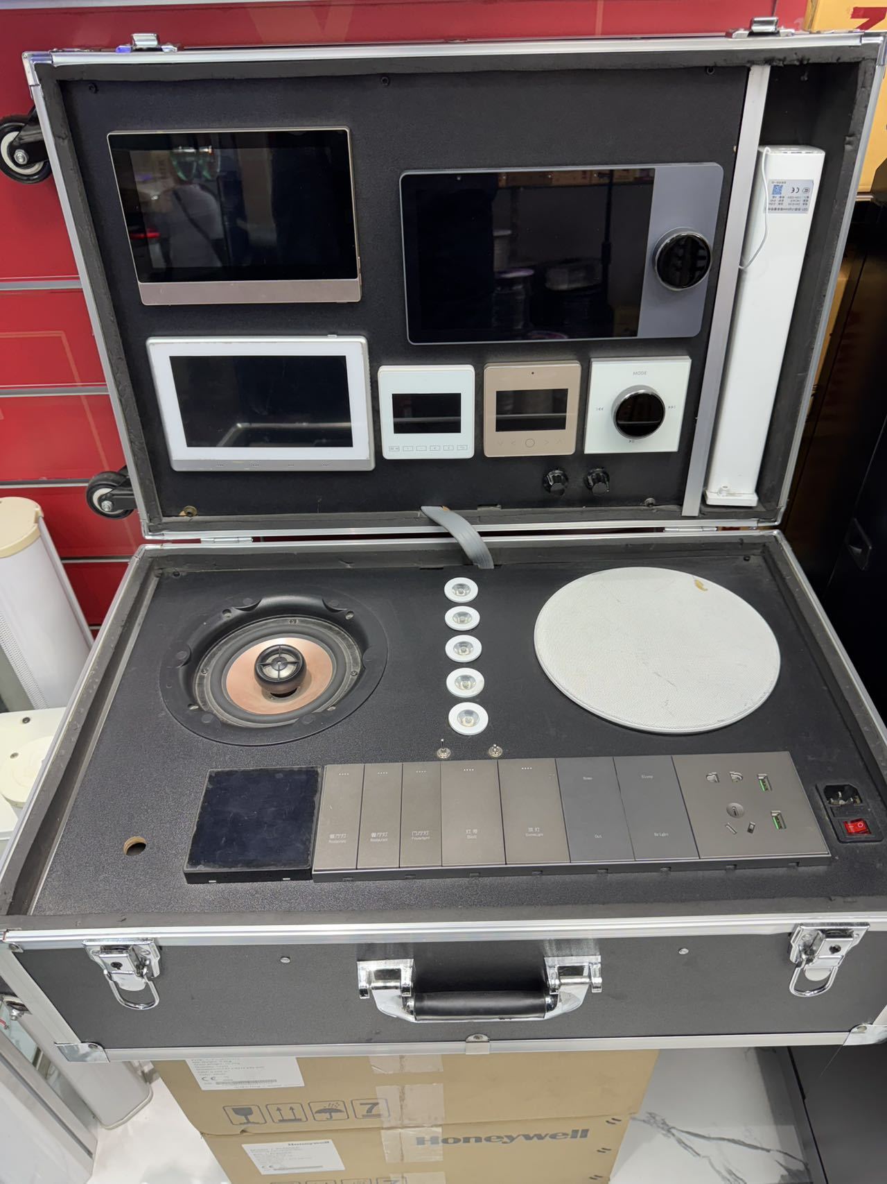 Tuya Smart Home Products Display Box Integrated Automation Demo Kit with Android Touch Panel for Hotel Management System · image 2