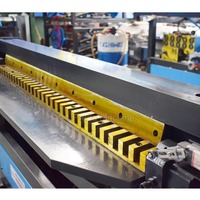 Cintreuse hydraulique manuelle à prix avantageux 1300 mm pour la fabrication de conduits d'air rectangulaires, équipement de conduits CVC