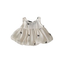Ärmellose Weste mit Schleifendekor und Shorts in Knospenform, zweiteiliges Sommeroutfit für Babymädchen