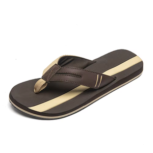 Giá Rẻ Giá giản dị PU Dây đeo nút chai biểu tượng tùy chỉnh phụ nữ Phụ nữ sandal thời trang Rhinestone đinh tán phẳng Dép Eva thiết kế <span class=keywords><strong>Flip</strong></span> Flops - Product Image 5