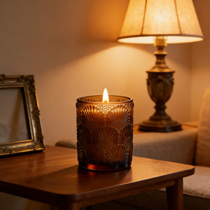 Bougie parfumée en verre en cire de soja gaufrée en forme d'éventail rétro, logo personnalisé en relief, transparente, bougies parfumées aux huiles essentielles. - Product Image 2