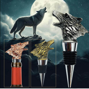 Aérateur de vin et bouchon de bouteille en forme de tête de loup, design créatif, argent et bronze antique, pour cadeau de fête ou pour le whisky - Product Image 1