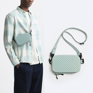 Tùy chỉnh màu hoa cà thời trang cao su của nam giới cứng nhắc hộp Crossbody Ví vai Sling túi bên cho nam giới - Product Image 5