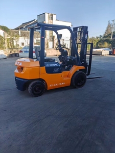 Meilleur <span class=keywords><strong>prix</strong></span> pour la vente d'un chariot élévateur Toyota d'occasion fabriqué au Japon, diesel, capacité de levage de 2,5 tonnes - Product Image 6