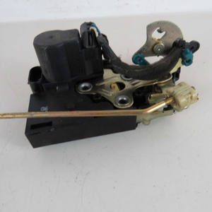 Serratura Porta Posteriore Destra Usata per Chevrolet Kalos 2002-2008 (35976 B-9-E-20) - Product Image 1