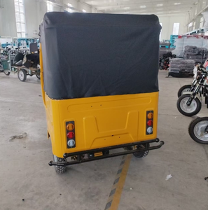 High Quality <strong>Tuk</strong> <strong>Tuk</strong> Electric Passenger Tricycle 3000W 3 Wheel Electric Rickshaw Tricycle <strong>for</strong> <strong>Sale</strong> - Product Image 4