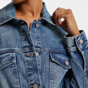 Veste en jean décontractée et stylée pour femmes personnalisée Vestes en jean bleu foncé boutonné Veste en jean délavée moyenne avec ceinture - Product Image 4