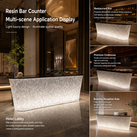 Comptoir de bar en résine translucide de luxe, éclairé, texture glace, table de réception pour hôtel, salon, bar, café, maison, balcon