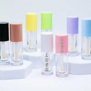 CY324 Tubes de brillant à lèvres transparents avec applicateur 'Doe Foot' et capuchon rose, 6ml, avec grande brosse et applicateur volumineux - Product Image 1