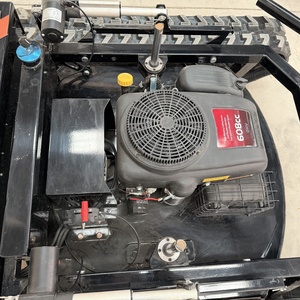 Tondeuse à gazon industrielle avec bac <span class=keywords><strong>de</strong></span> ramassage 27HP, capacité <span class=keywords><strong>de</strong></span> braquage zéro, type RC pour les zones forestières et les champs - Product Image 3