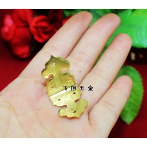 Protection d'angle en laiton Yunchang Hardware 50x20 mm bronze antique pour poignée de meuble ou boîte - Product Image 2