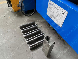 משלוח מהיר סדנת מדפים גלגול להרכיב מכונה זקוף עבור אחסון המפעל - Product Image 5