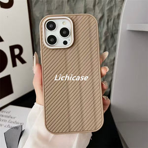 <span class=keywords><strong>Cover</strong></span> del <span class=keywords><strong>telefono</strong></span> Lichicase di buona qualità <span class=keywords><strong>per</strong></span> IPhone 13 13Pro 13ProMax TPU <span class=keywords><strong>Cover</strong></span> posteriore in TPU - Product Image 1