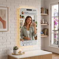 Miroir LED avec capteur IP44 style Instagram, personnalisable avec nom d'utilisateur, lumière selfie, design moderne sans cadre pour salon, hôtel