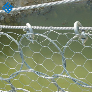 Pvc Coated <strong>Hexagonal</strong> Mesh Rolls <strong>Chickens</strong> Cages Galvanized Iron <strong>Wire</strong> Mesh For Fencing <strong>Chickens</strong>