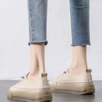 Chaussures de marche basses pour femmes en cuir véritable à lacets, semelle intermédiaire en TPR, doublure en microfibre, tendance, vente en gros 2025