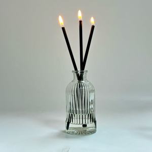 Velas Artísticas de Alta Calidad con Mechas de Tubo Metálico Personalizables en Color, Ambiente y Duración - Product Image 5