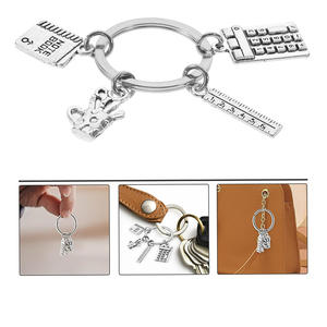 Porte-clés en alliage de zinc tendance, imprimé UV, porte-clés <span class=keywords><strong>pour</strong></span> <span class=keywords><strong>sac</strong></span> <span class=keywords><strong>à</strong></span> <span class=keywords><strong>dos</strong></span>, cadeaux de fête de remise de diplôme et cadeaux <span class=keywords><strong>pour</strong></span> enseignants - Product Image 5