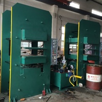 Presse de vulcanisation à chaud en caoutchouc de plaque/produit en caoutchouc hydraulique faisant la machine de presse de moulage vulcanisation