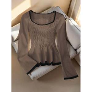 Pull en tricot à manches longues pour femme, col carré noir, bordure contrastée, pour l'automne - Product Image 1