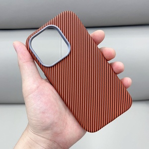 Cuir de qualité supérieure aluminium grande fenêtre en fibre de <span class=keywords><strong>carbone</strong></span> magnétique étui de téléphone en cuir <span class=keywords><strong>véritable</strong></span> pour <span class=keywords><strong>iphone</strong></span> <span class=keywords><strong>11</strong></span> pro max - Product Image 1